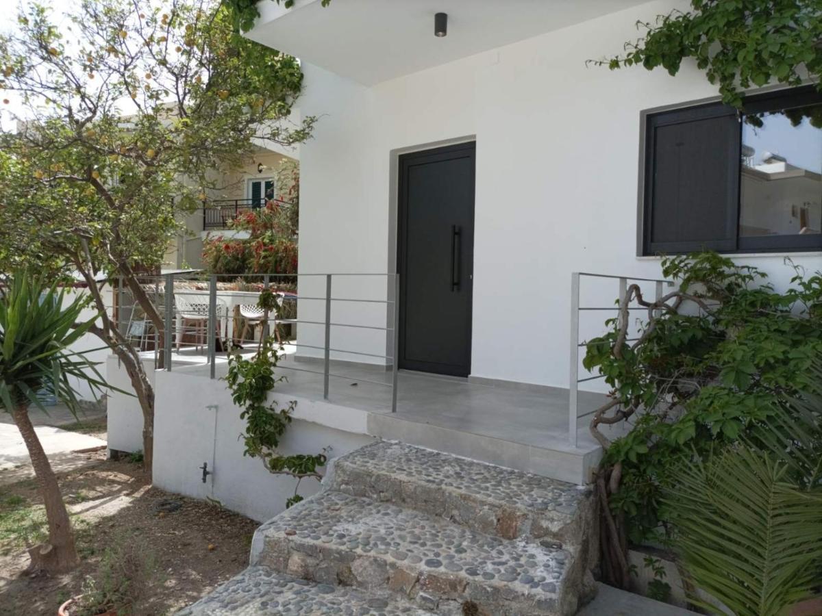 Galini Studios & Apartments-Adults Only Sougia Exteriör bild